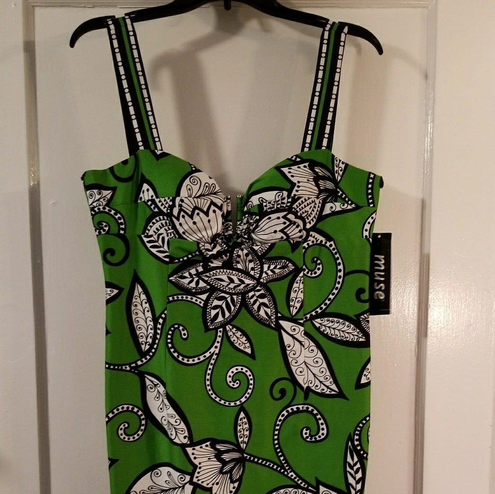 New with tags green dress